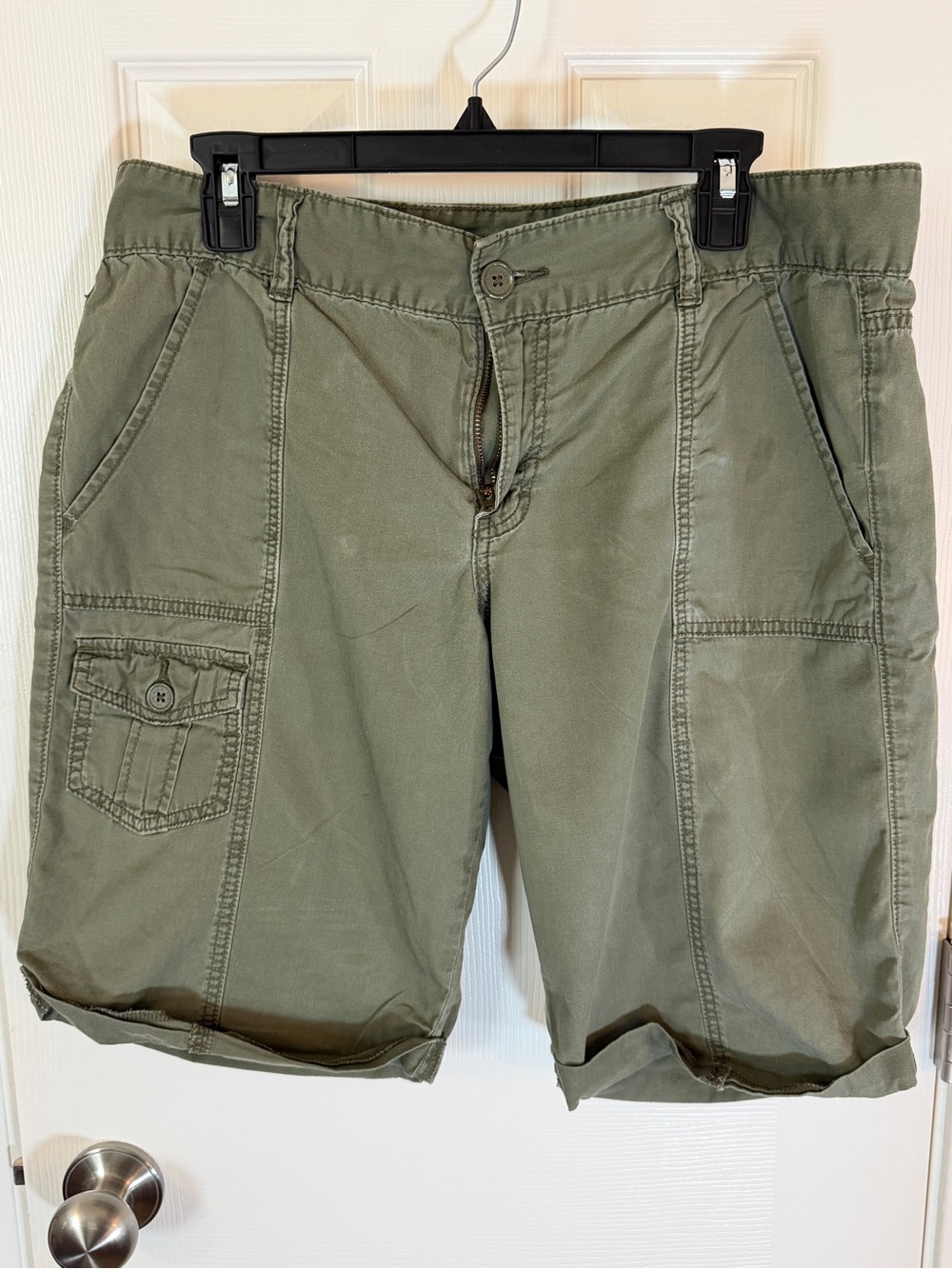 Women’s Calvin Klein Olive Cargo Shorts - Casual Utility Style